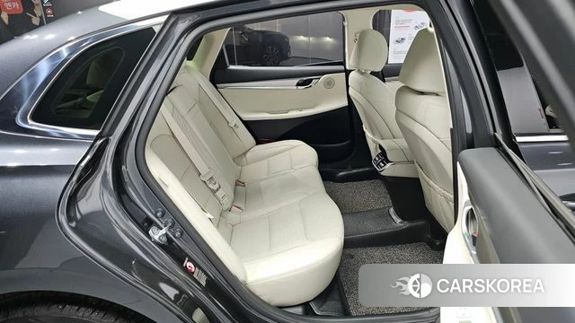 Hyundai The New Grandeur IG id 4409300 из Кореи 18