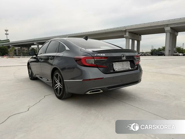 Honda Accord id 4365628 из Китая 18