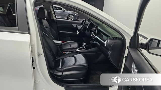 Kia The New K3 2nd generation id 4249842 из Кореи 18