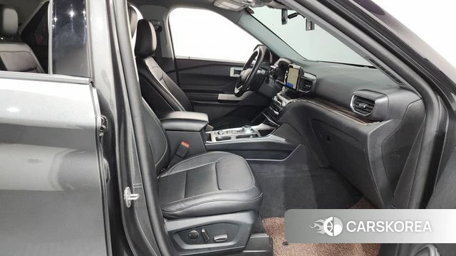 Ford Explorer 6th Generation id 4632436 из Кореи 18