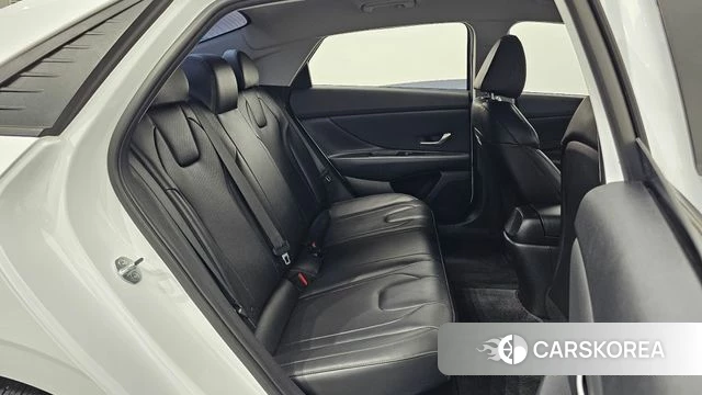 Hyundai Avante Hybrid (CN7) id 4917138 из Кореи 18