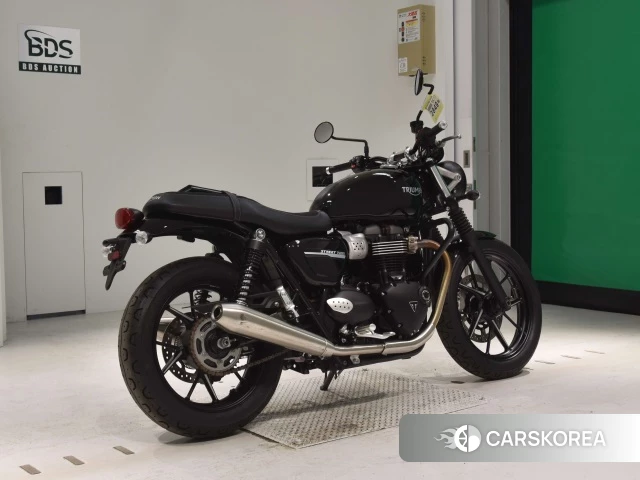 Проданный Triumph STREET TWIN 2019 из Японии, фото 2