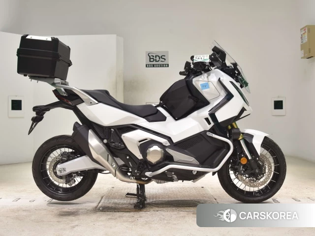 Honda X-ADV 750 id 3949813 из Японии 17