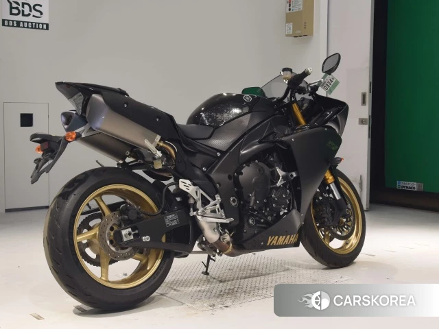 Проданный Yamaha YZF-R1 2010 из Японии