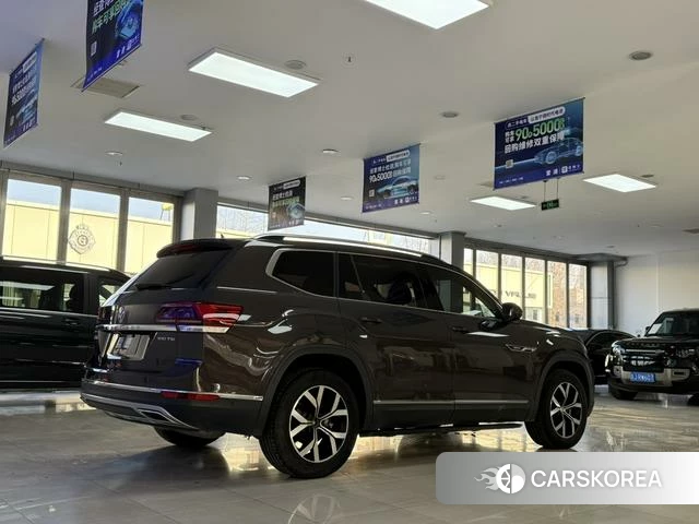 Volkswagen Tourang id 3983277 из Китая 18