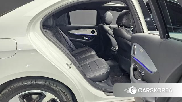 Mercedes-Benz E-Class W213 id 4188081 из Кореи 18