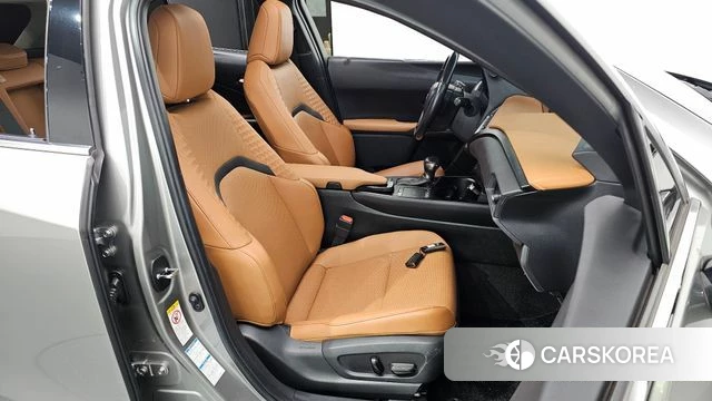 Lexus UX250h id 4384611 из Кореи 18