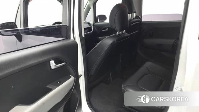 Kia The New Kia Ray id 4898658 из Кореи 18