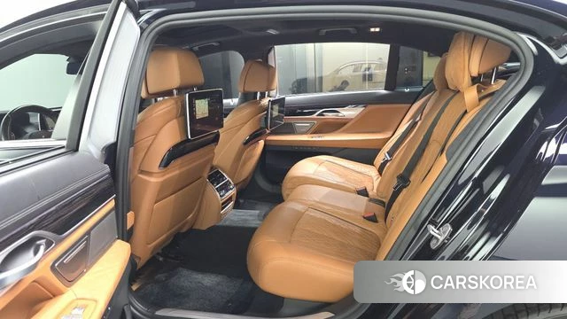 BMW 7 Series (G11) id 4646582 из Кореи 18