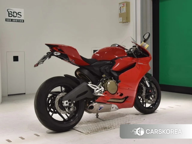 Проданный Ducati 899 PANIGALE 2013 из Японии, фото 2