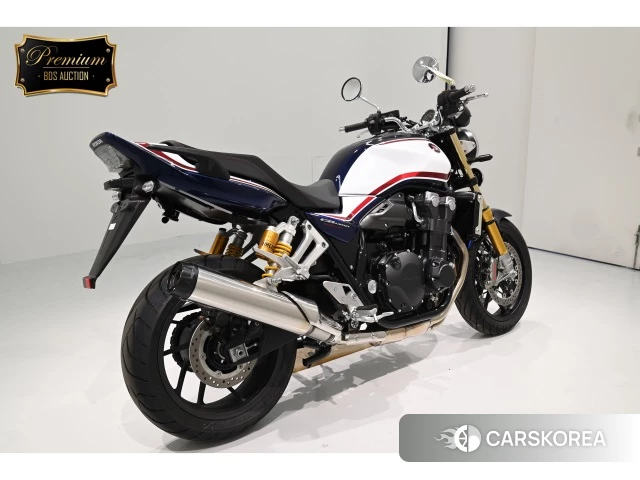Проданный Honda CB1300SF SP 2023 из Японии, фото 2