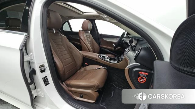Mercedes-Benz E-Class W213 id 4907511 из Кореи 18