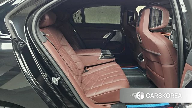 BMW 7 Series (G70) id 4757095 из Кореи 18