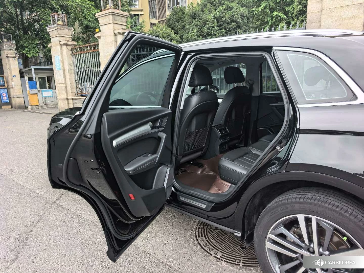 Audi Q5L id 4441199 из Китая 18