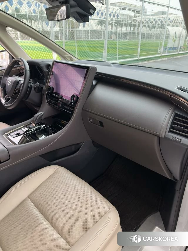 Toyota Elfa id 4314816 из Китая 18