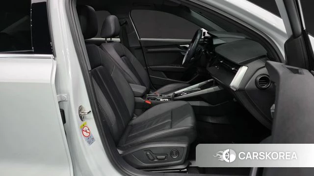 Audi A3 (8Y) id 4422602 из Кореи 18