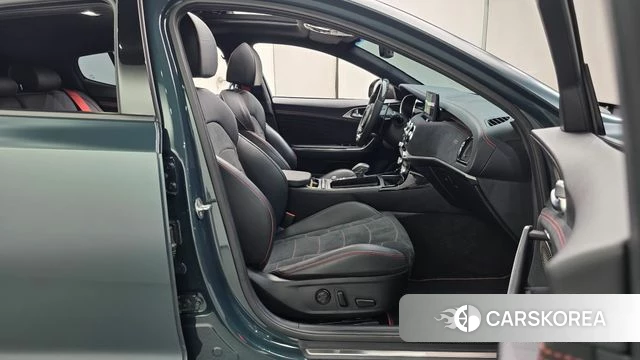 Kia Stinger Meister id 4624089 из Кореи 18