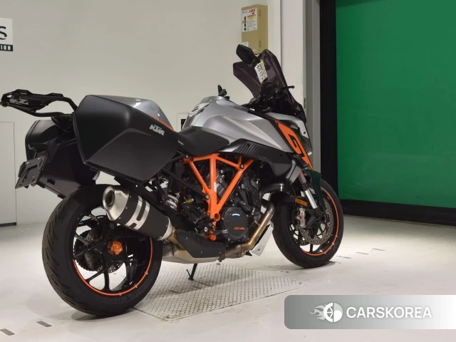 Проданный KTM 1290 SUPER DUKE GT 2017 из Японии, фото 2