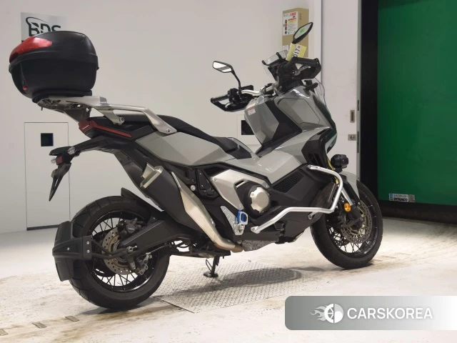 Проданный Honda X-ADV 750 2021 из Японии