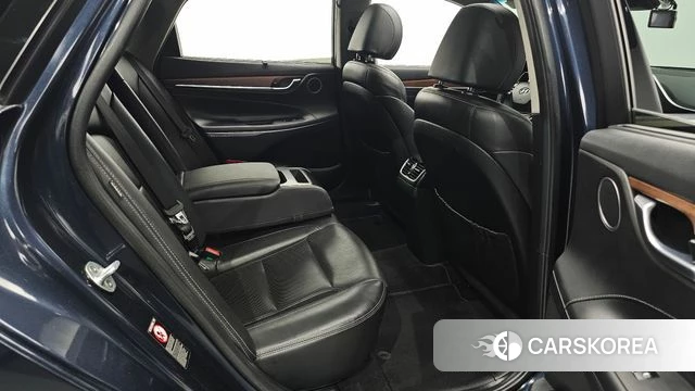 Hyundai Grandeur IG Hybrid id 4667873 из Кореи 18