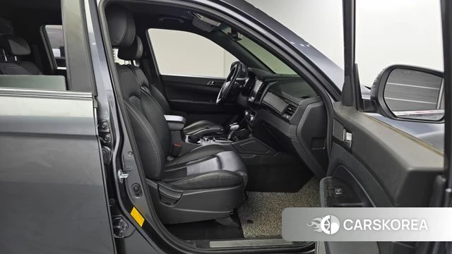 Ssangyong Rexton Sports id 4429520 из Кореи 18