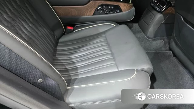 Genesis G90 id 4196092 из Кореи 18