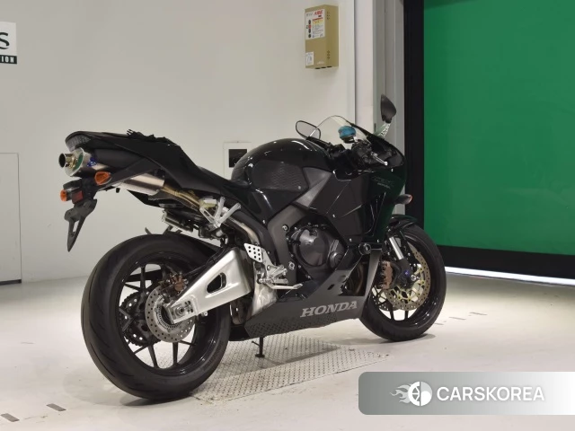Проданный Honda CBR600RR ABS 2015 из Японии, фото 2