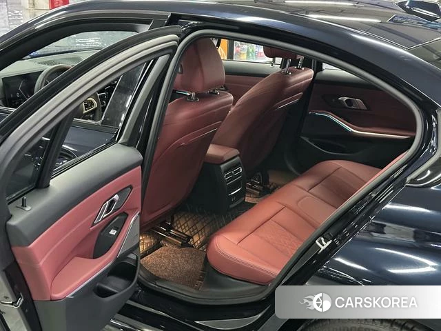 BMW 3 series id 4265488 из Китая 18
