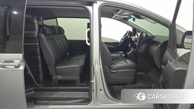 Hyundai Staria id 4935260 из Кореи 18