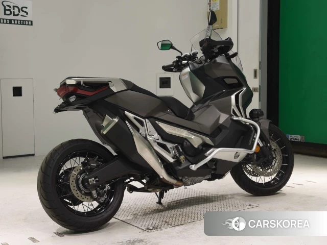 Проданный Honda X-ADV 750 2020 из Японии, фото 2