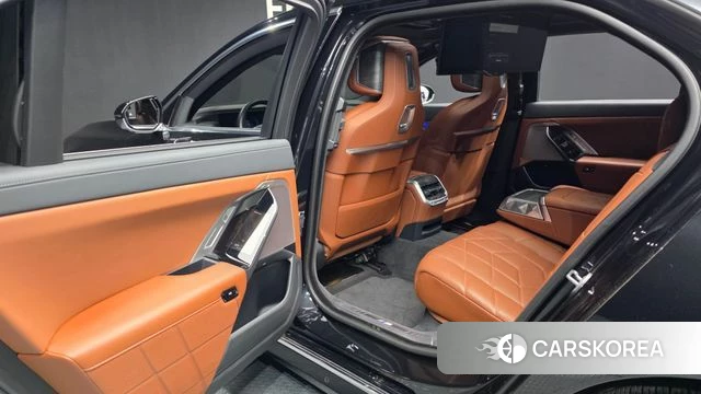 BMW 7 Series (G70) id 4223021 из Кореи 18