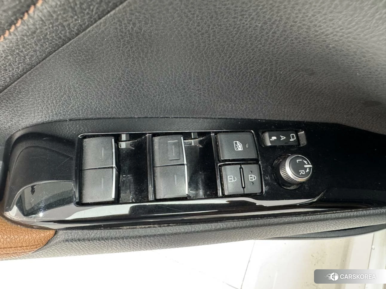 Toyota Camry id 4493115 из Китая 18