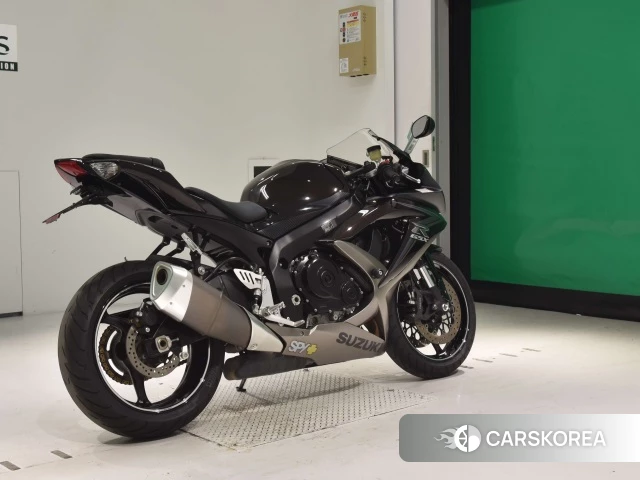 Проданный Suzuki GSX-R750 2014 из Японии, фото 2