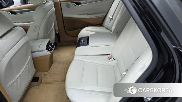Hyundai The New Grandeur IG Hybrid id 4692557 из Кореи 18