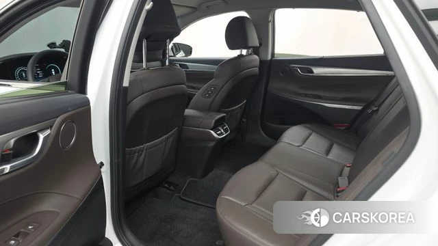 Hyundai The New Grandeur IG Hybrid id 4745770 из Кореи 18