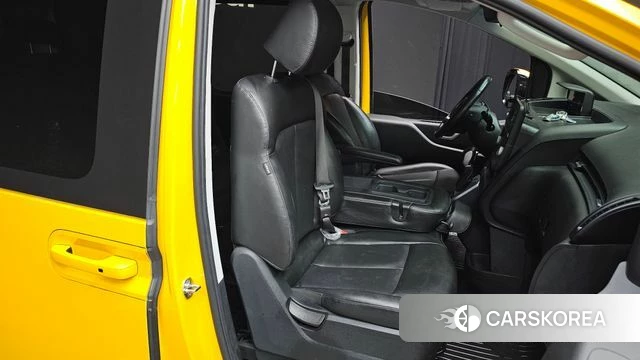 Hyundai Staria id 4631725 из Кореи 18