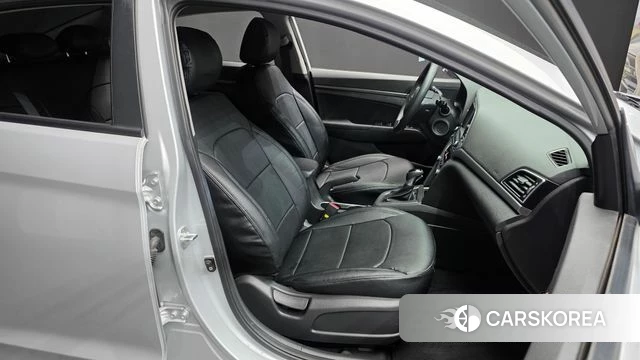 Hyundai Avante AD id 4638321 из Кореи 18