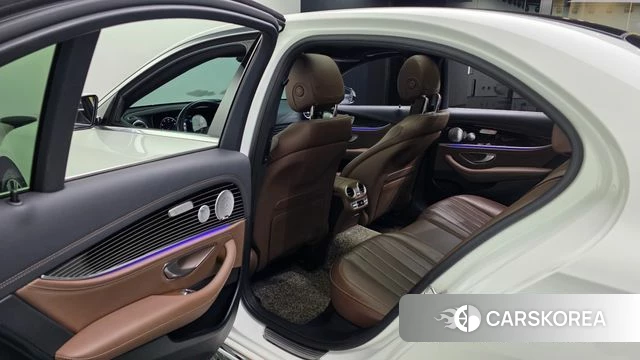 Mercedes-Benz E-Class W213 id 4324301 из Кореи 18