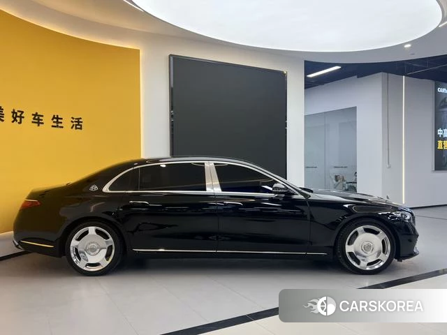 Mercedes-Benz Maybach S-class id 4348364 из Китая 18