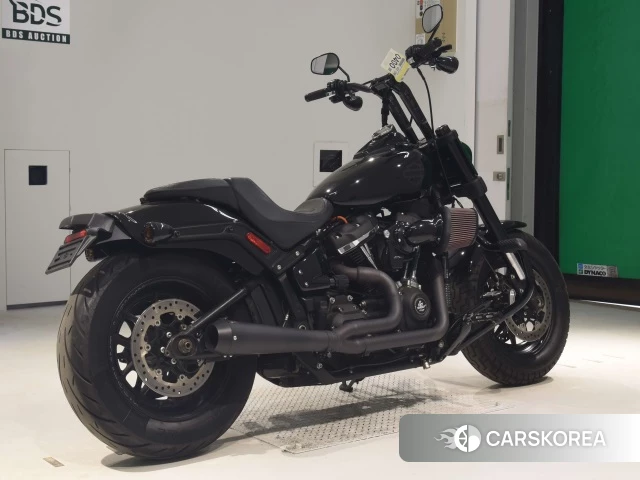 Проданный Harley-Davidson Softail Fat Bob FXFBS1868 2018 из Японии, фото 2