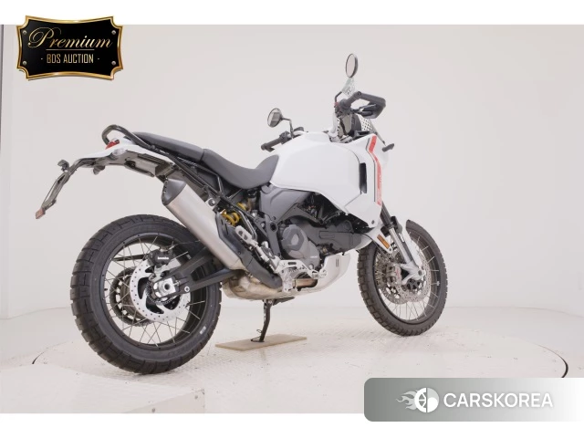 Проданный Ducati DESERT X id 4052029 из Японии, фото 2
