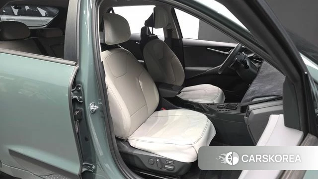 Kia Di Ol Nu Niro id 4835630 из Кореи 18