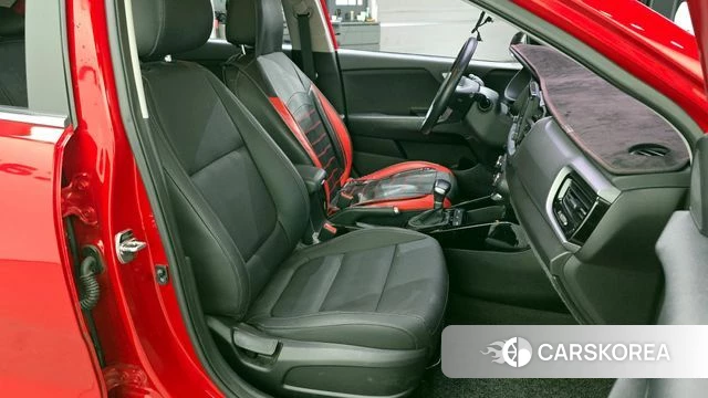 Kia Stonic id 4203650 из Кореи 18