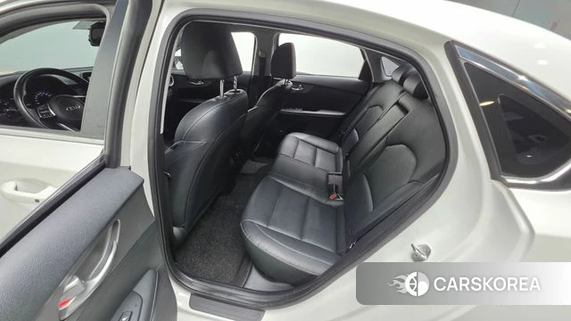 Kia Come New K3 id 4770803 из Кореи 18