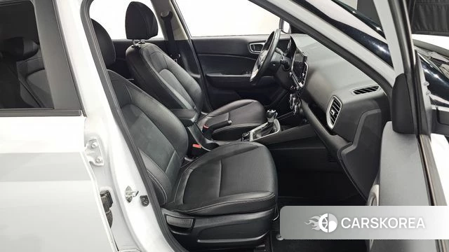 Hyundai Venue id 4506519 из Кореи 18