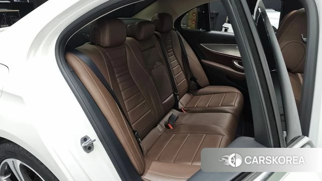 Mercedes-Benz E-Class W213 id 4390294 из Кореи 18