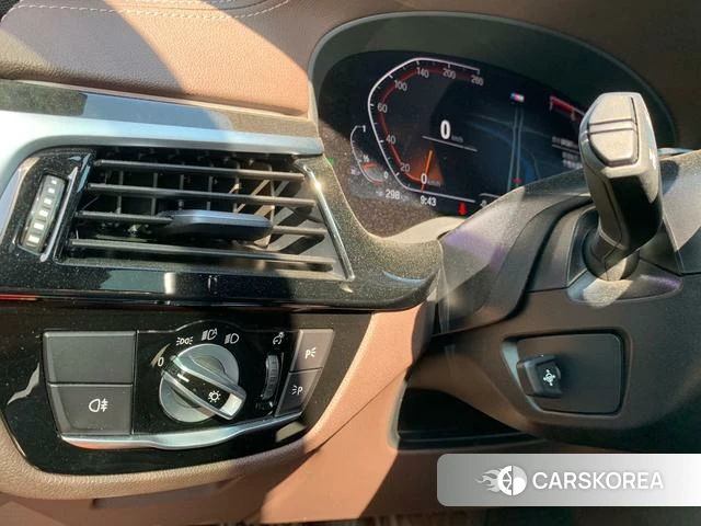 BMW 5 series id 4273573 из Китая 18