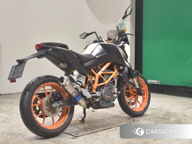 Проданный KTM 390 DUKE 2015 из Японии, фото 2