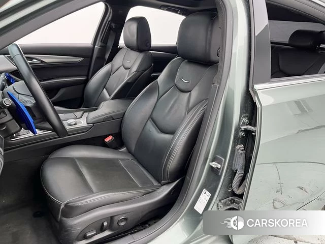 Cadillac CT5 id 4182461 из Китая 18