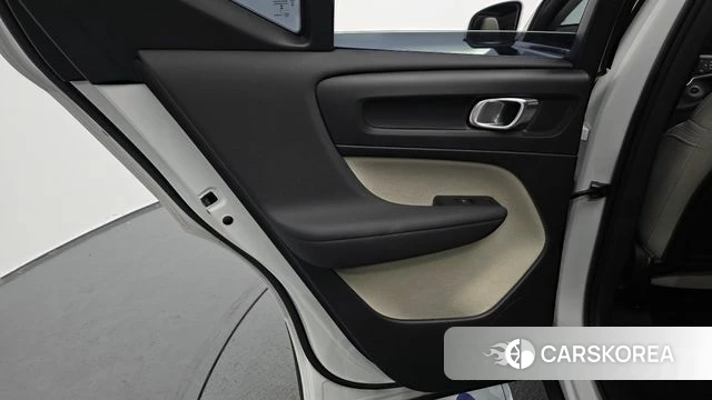 Volvo XC40 id 4645306 из Кореи 18